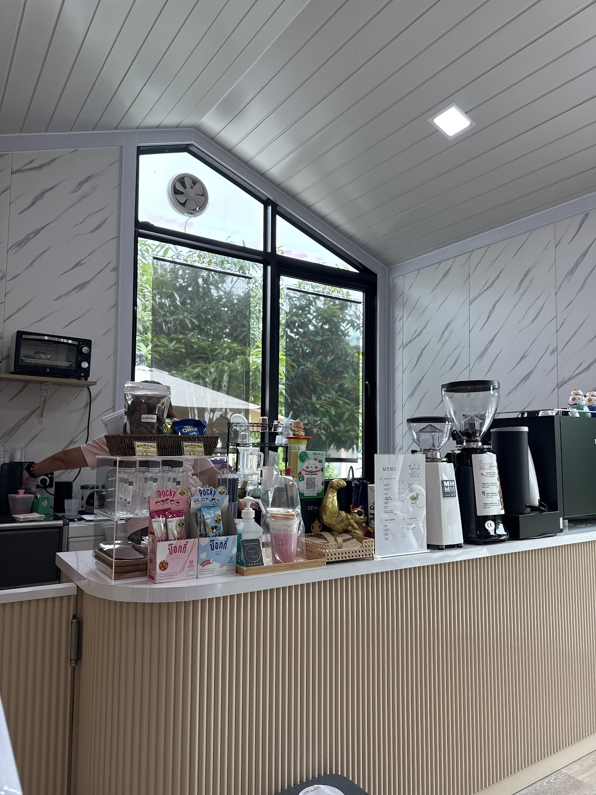 2/1 Coffee & Bla Bla Bla - Image 1