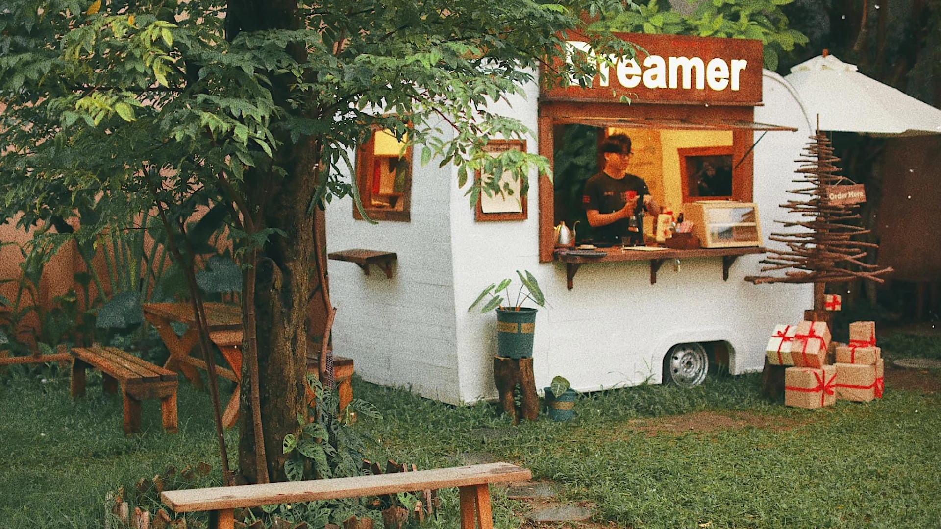 DREAMER - Image 1