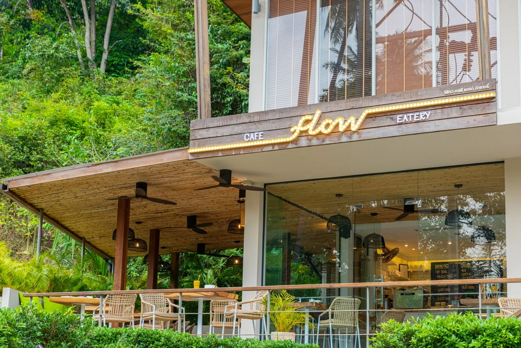 Flow Cafe & Eatery - Image 1