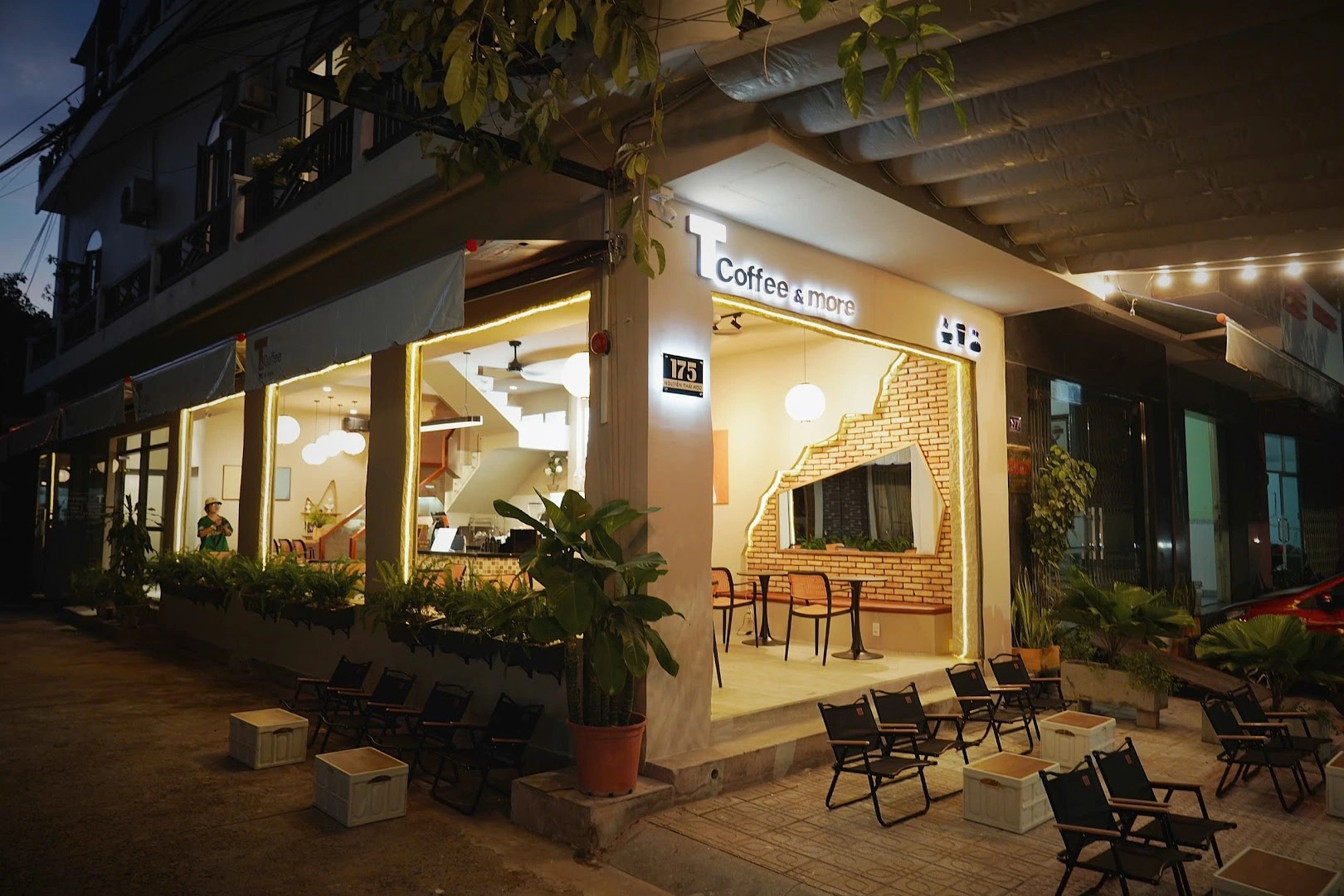 T Coffee & More - Image 1