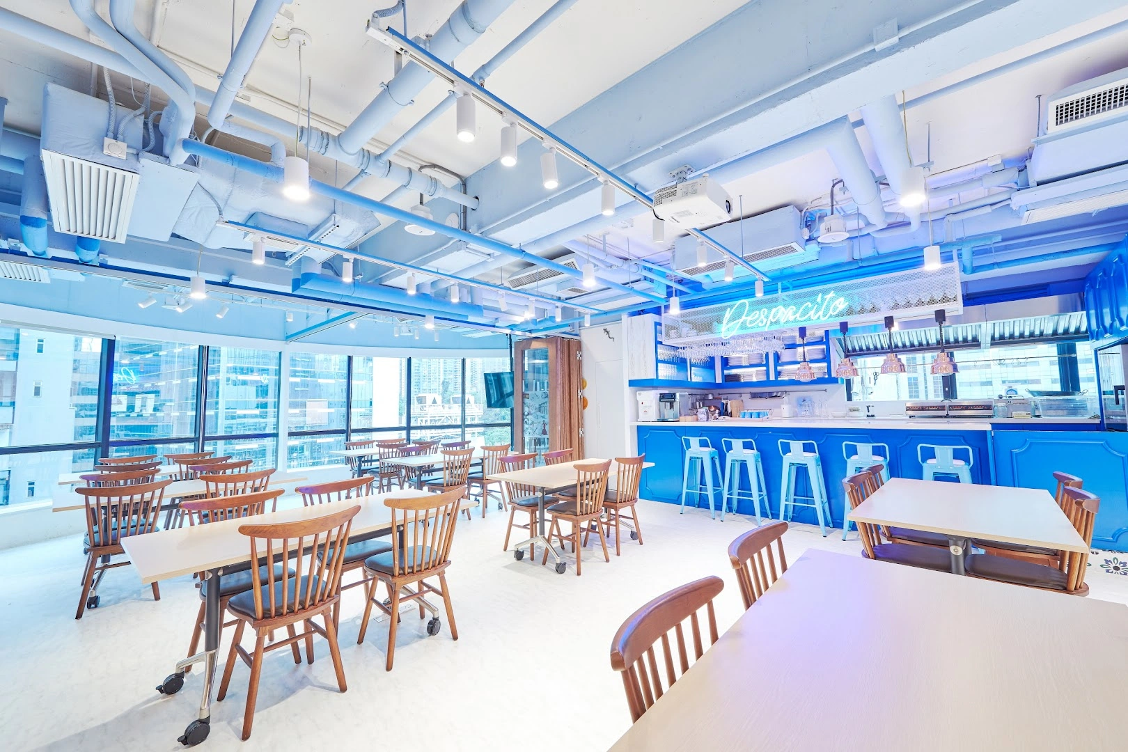 Metropolitan Workspace - Image 1