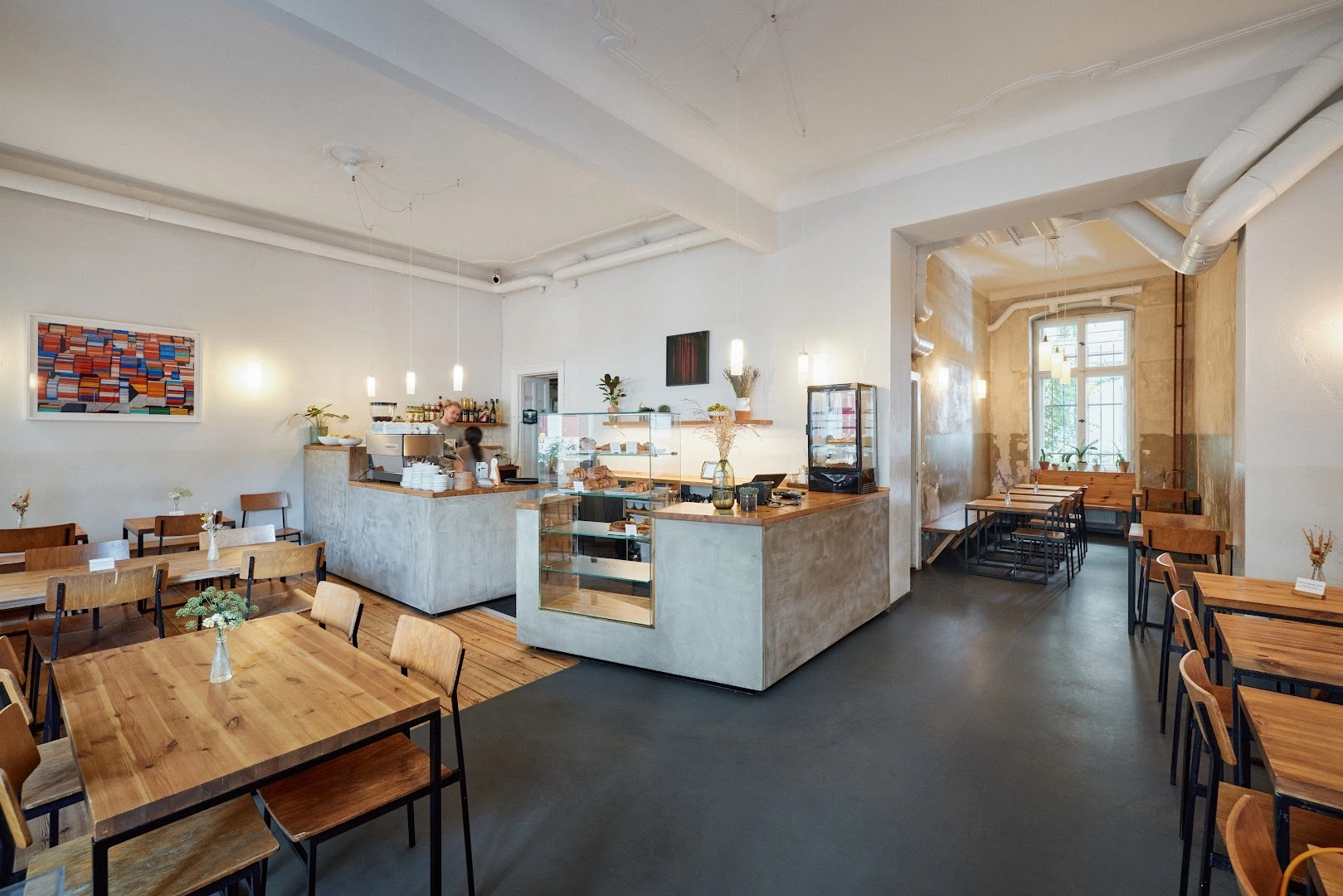 Neumanns Café - Image 1