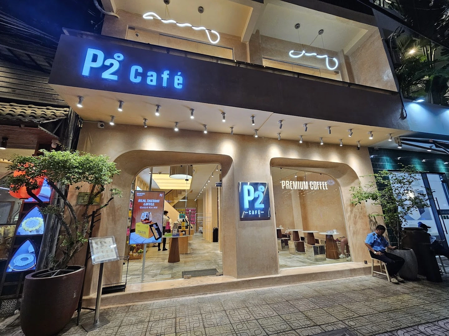 P2 Café - Image 1
