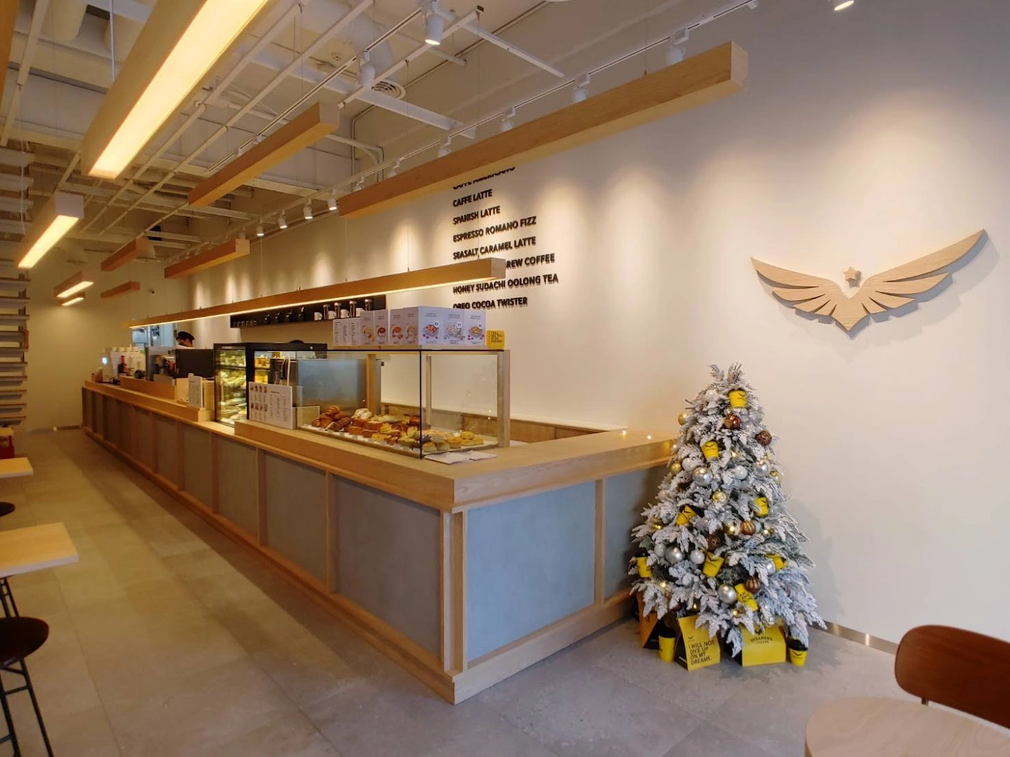 Dreamers Coffee Roasters 南西店 | 全新開幕 | 酪梨早午餐x肉桂捲x新鮮咖啡専賣 - Image 1