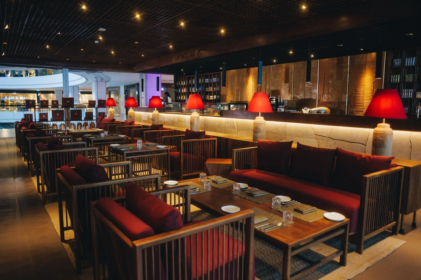 Basilur Lounge - One Galle Face - Image 1