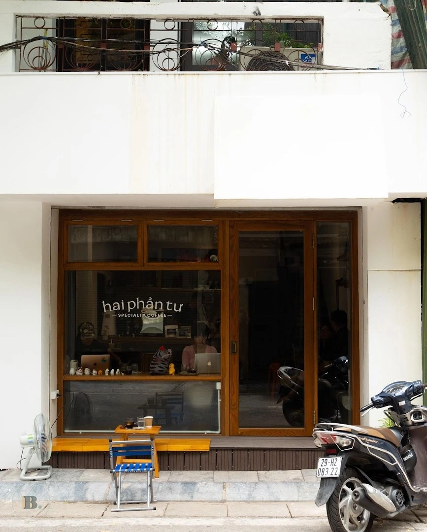 Hai phần tư coffee - Image 1