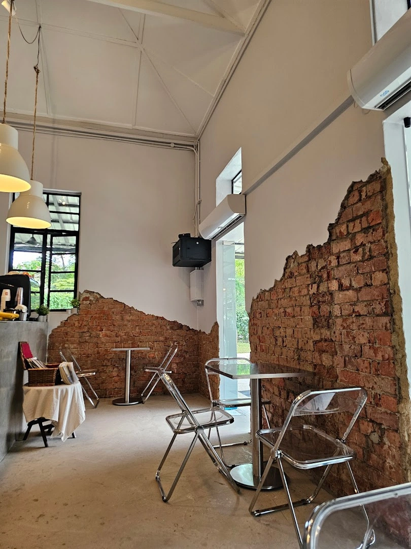 Bellerbys House - Image 1