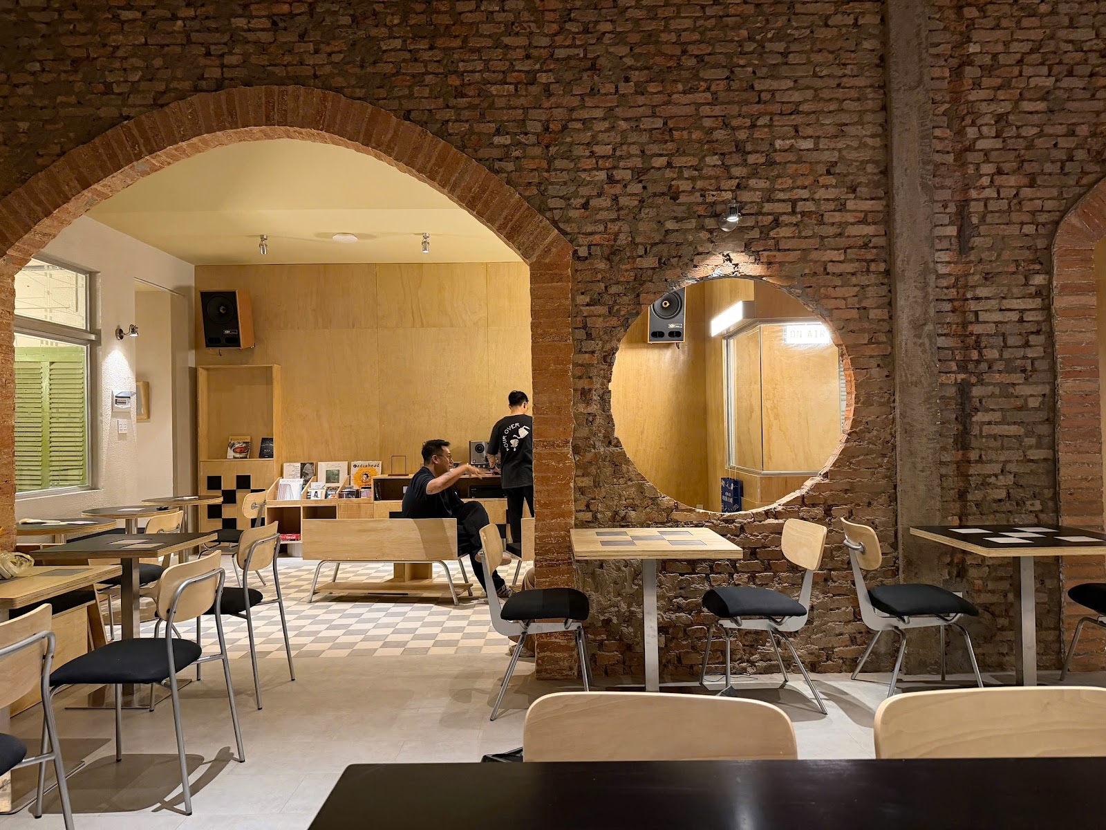 IM:MI COFFEE ROASTERS - Image 1