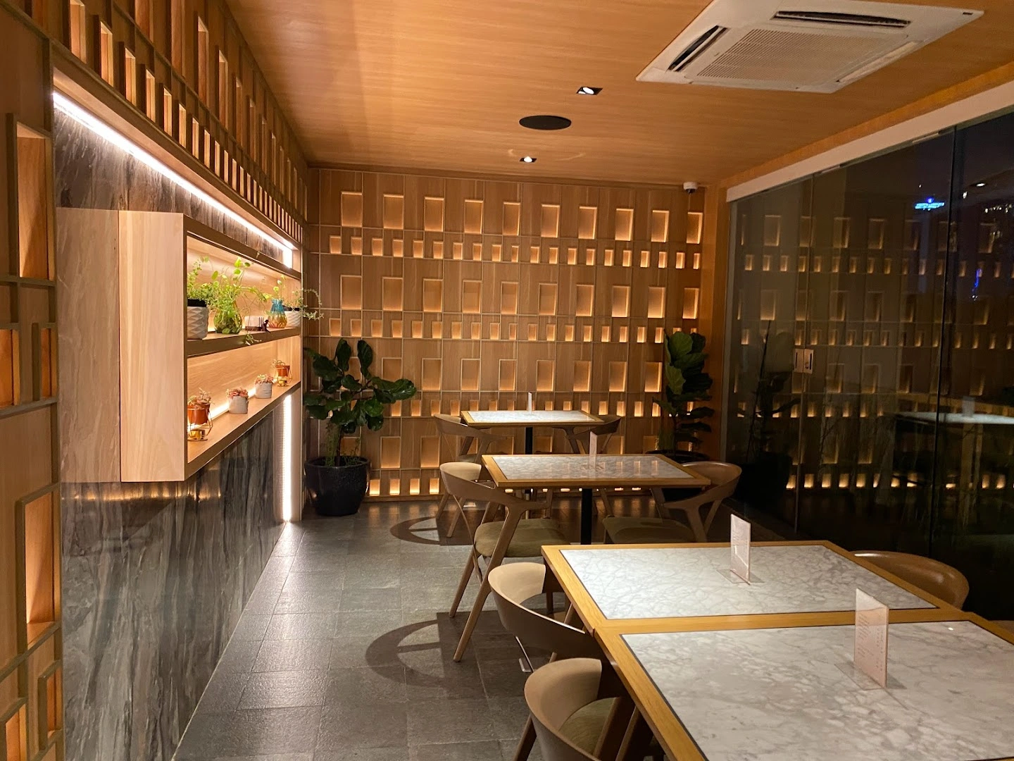The RR Chocolate - Senopati - Image 1