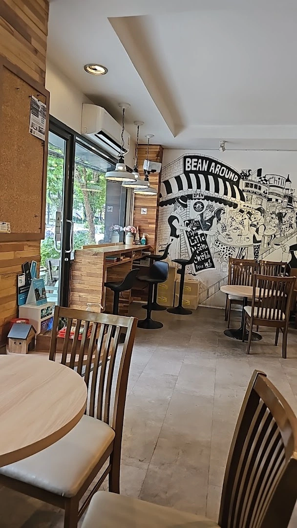Bean Around Cafe - Image 1