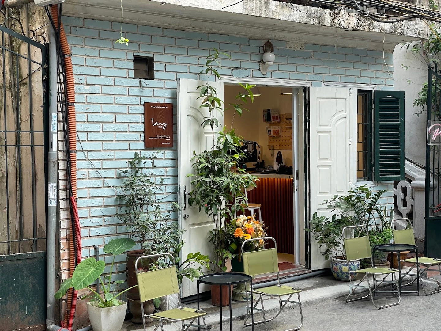 Lặng Cafe - Image 1