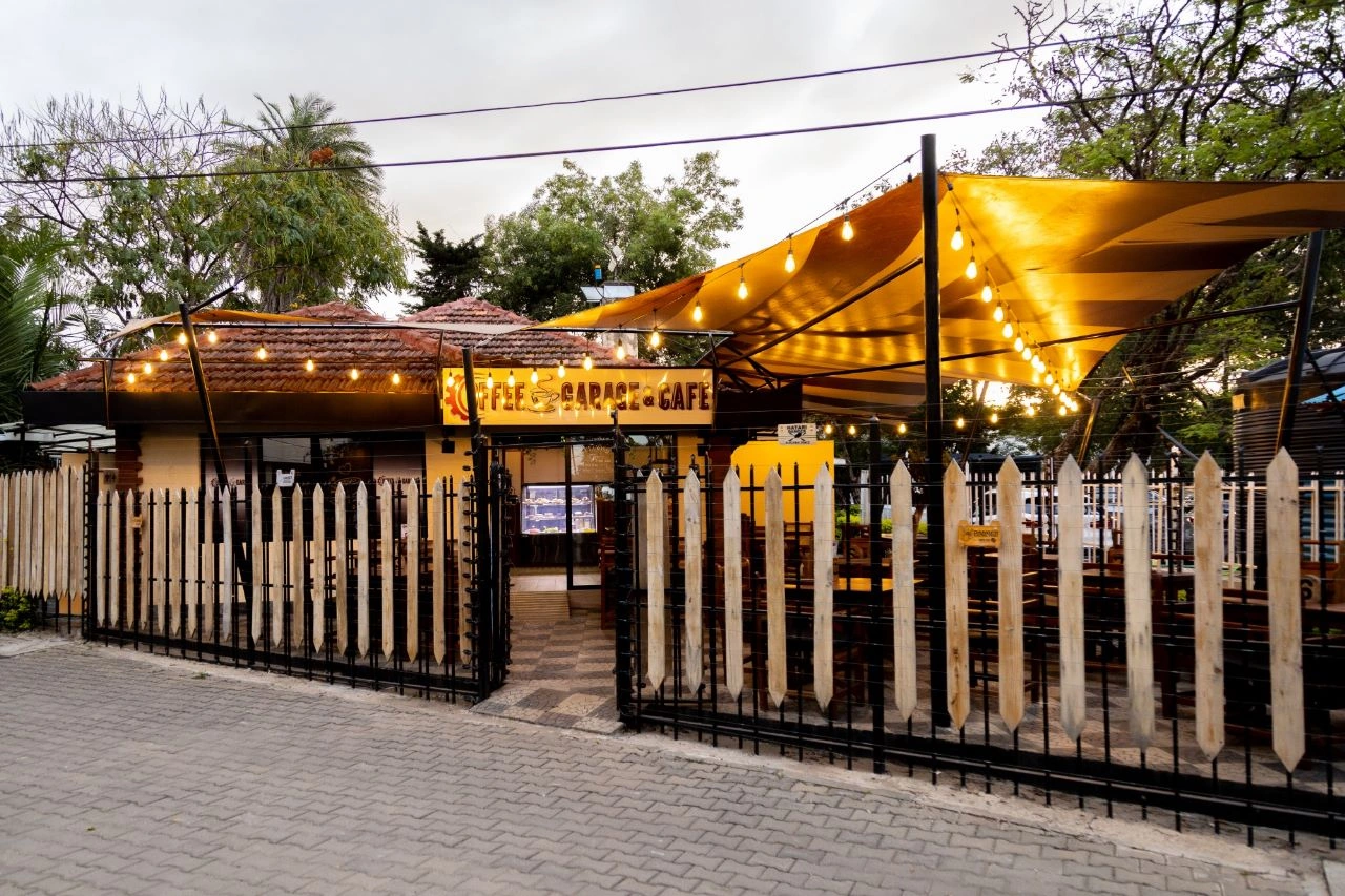 Coffee Garage and Cafe - Image 1