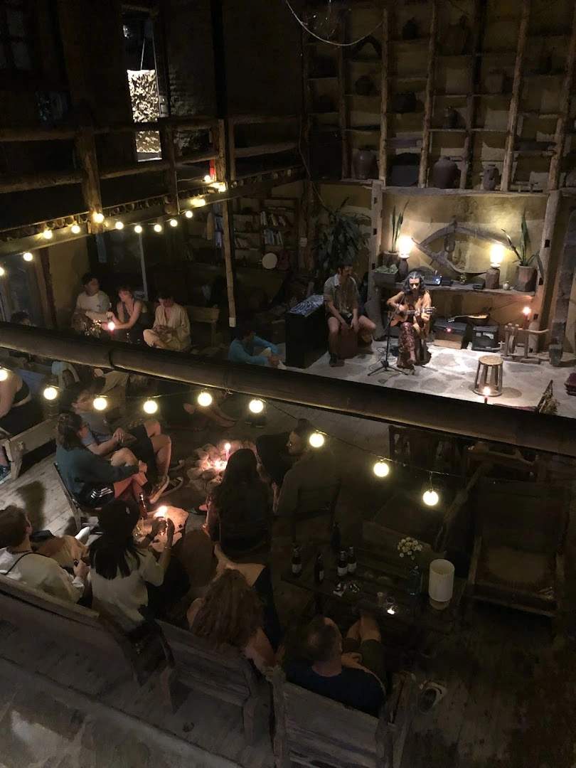 The Wildbeast - Restaurant & Music Cocktails Bar - Image 1
