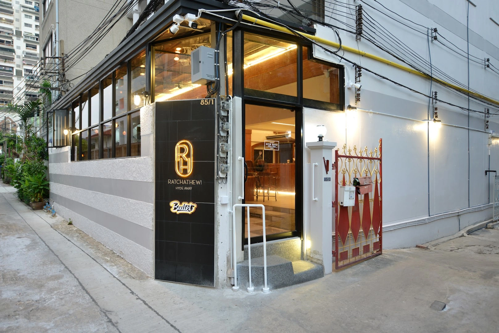 Bullet Thai Craft Beer - Image 1