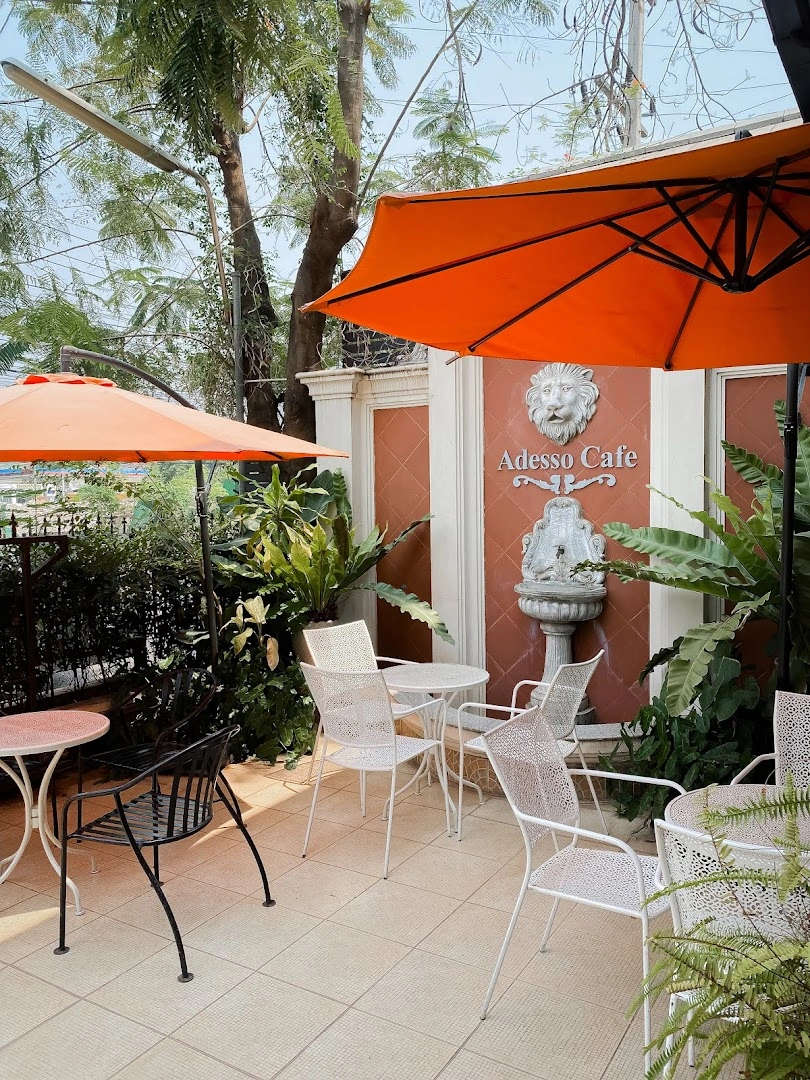 Adesso Cafe & Bakery - Image 1