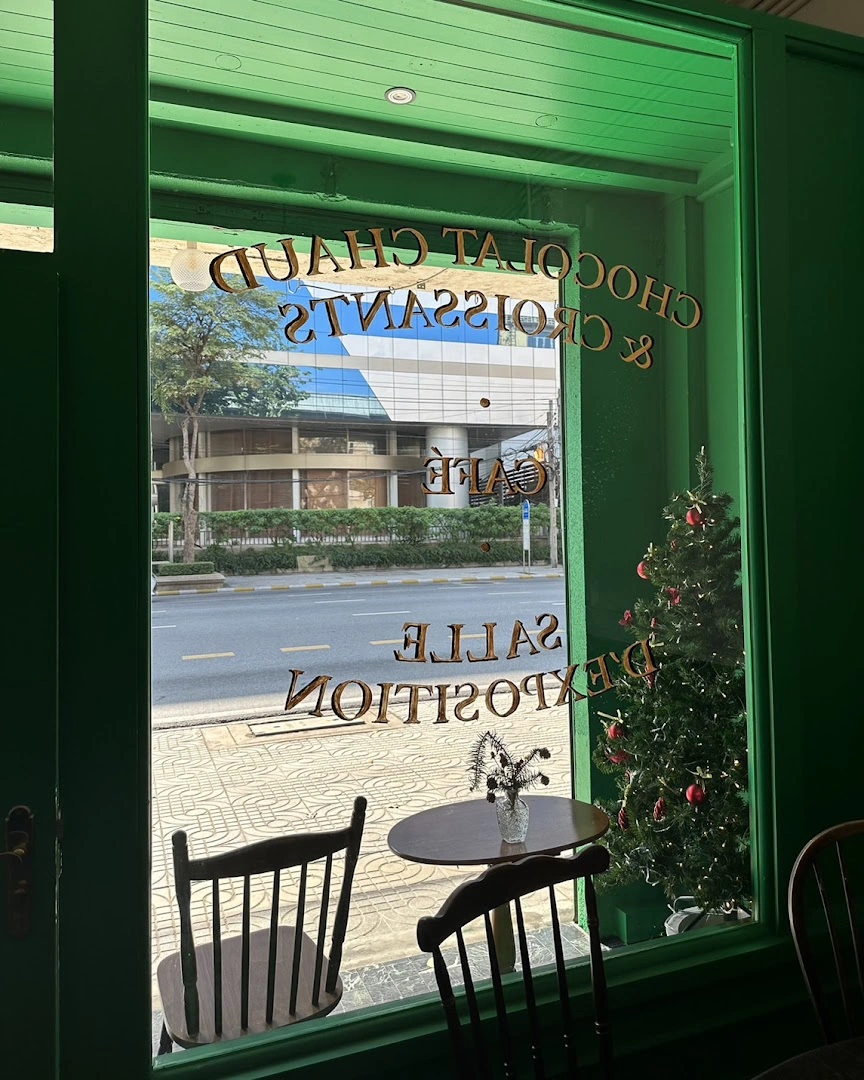 Pattric Boyle Café - Image 1
