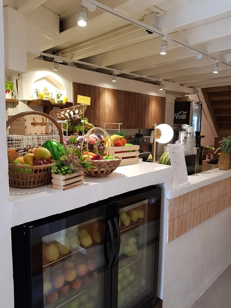 SLOWBAR : Slow coffee & Juice bar - Image 1