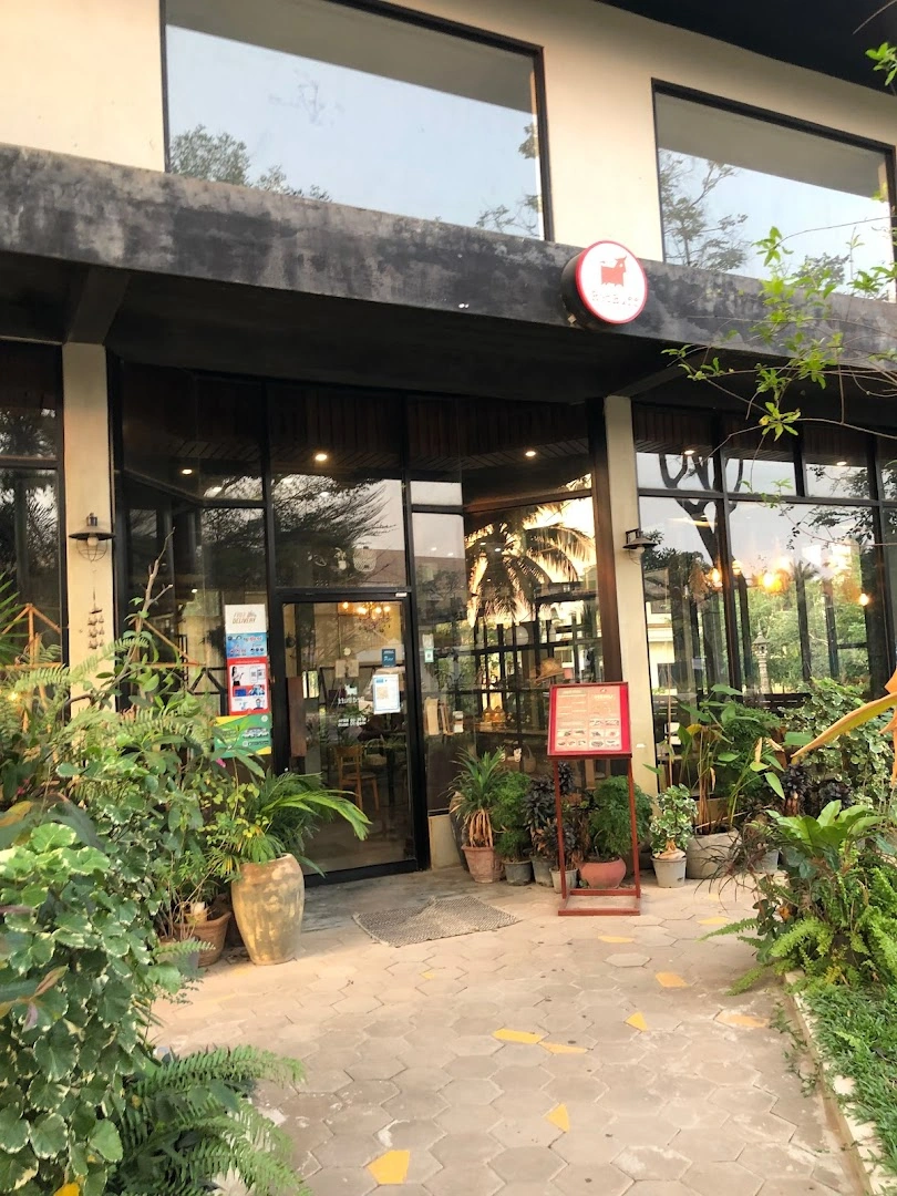 Redbuff Coffee House - Image 1