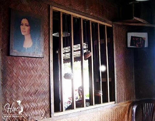 Afternoon Coffee - Beautiful Old Coffeehouse - Image 1