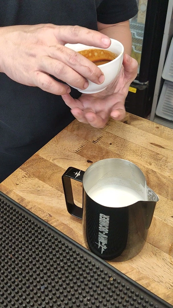 4pm Fourpm Coffee and Roastery - Image 1