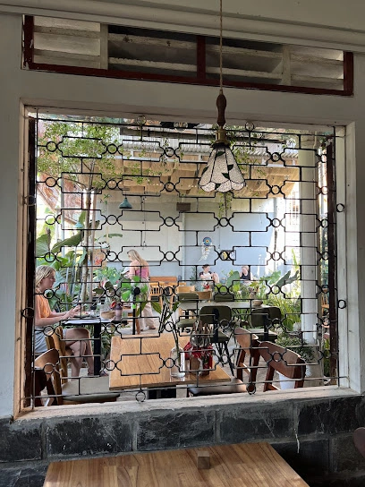 Mingle-Vegetarian-Cafe-Restaurant - Image 1