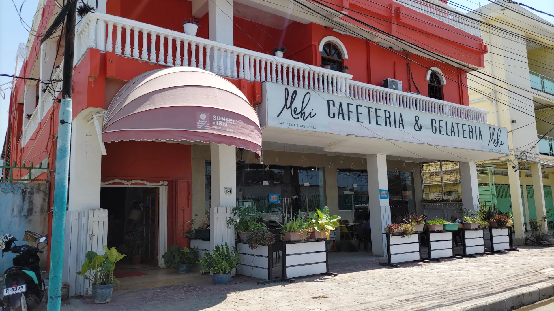 Mehi Cafeteria & Gelateria - Image 1