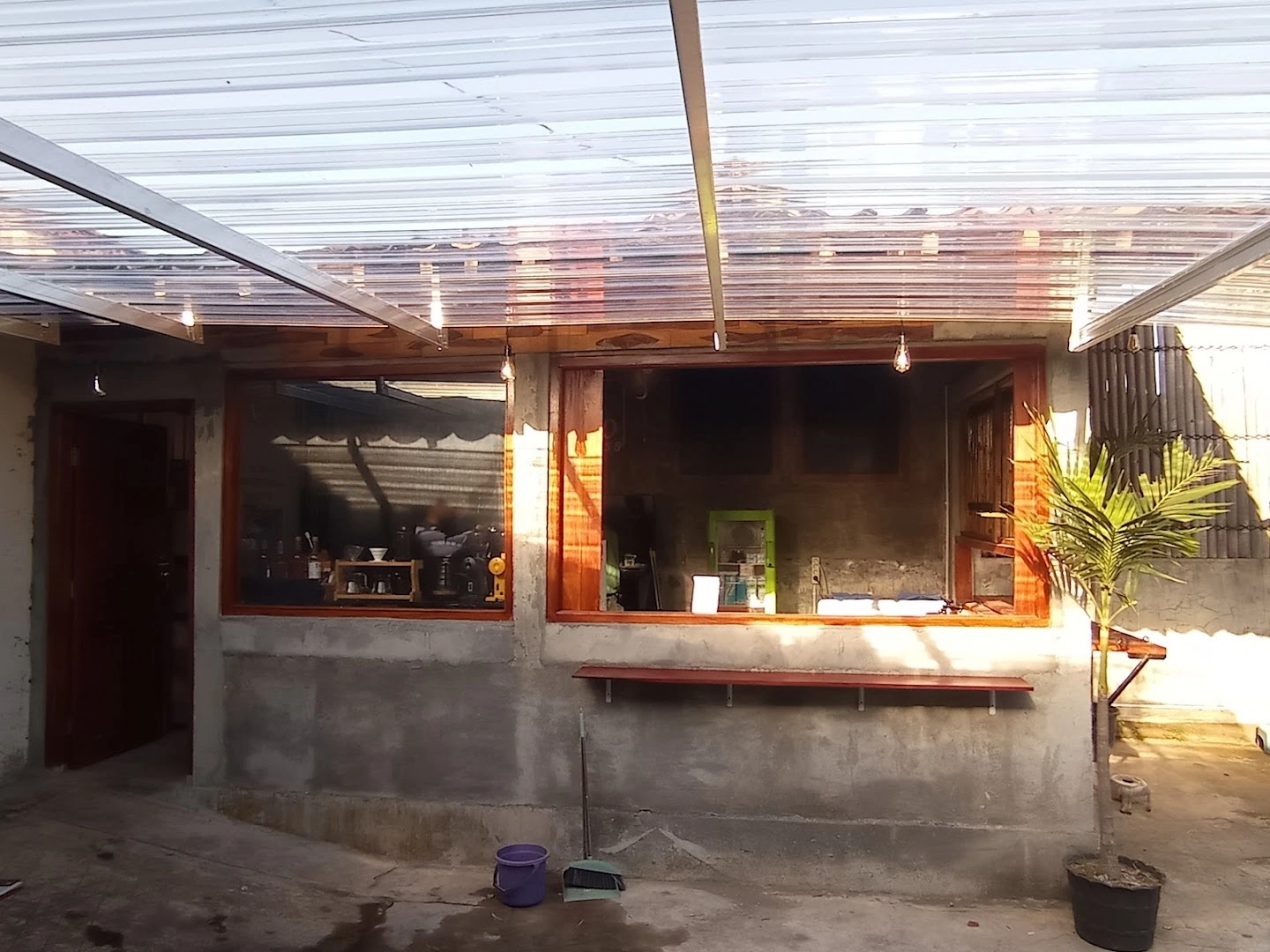 de EPISTEME coffee and library - Image 1