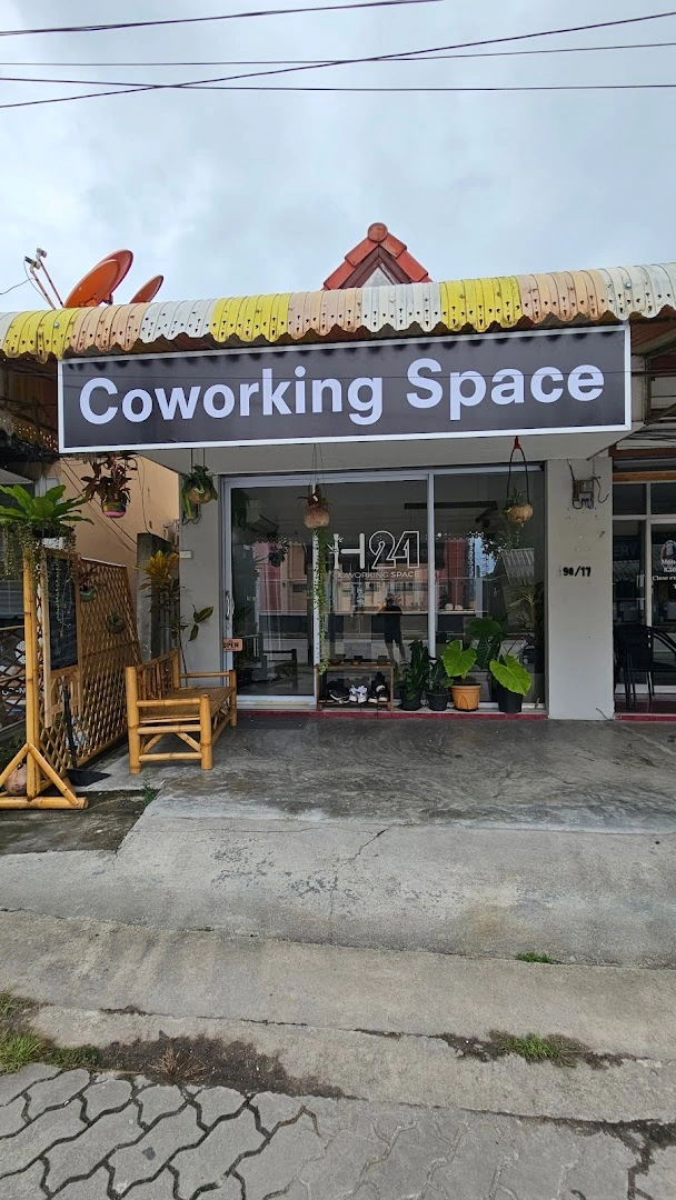 Coworking Space H24 - Image 1