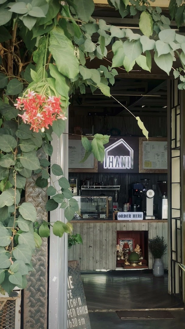 Hani Kafe & Kitchen - Image 1