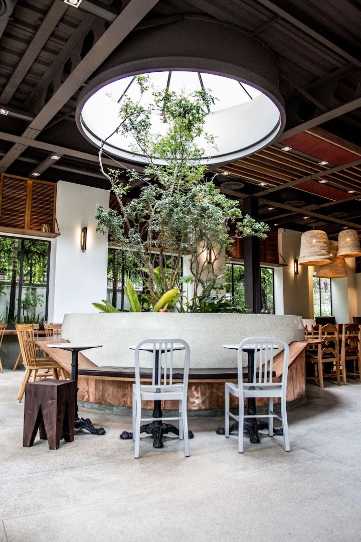 BROWN Coffee | Preah Norodom - Image 1