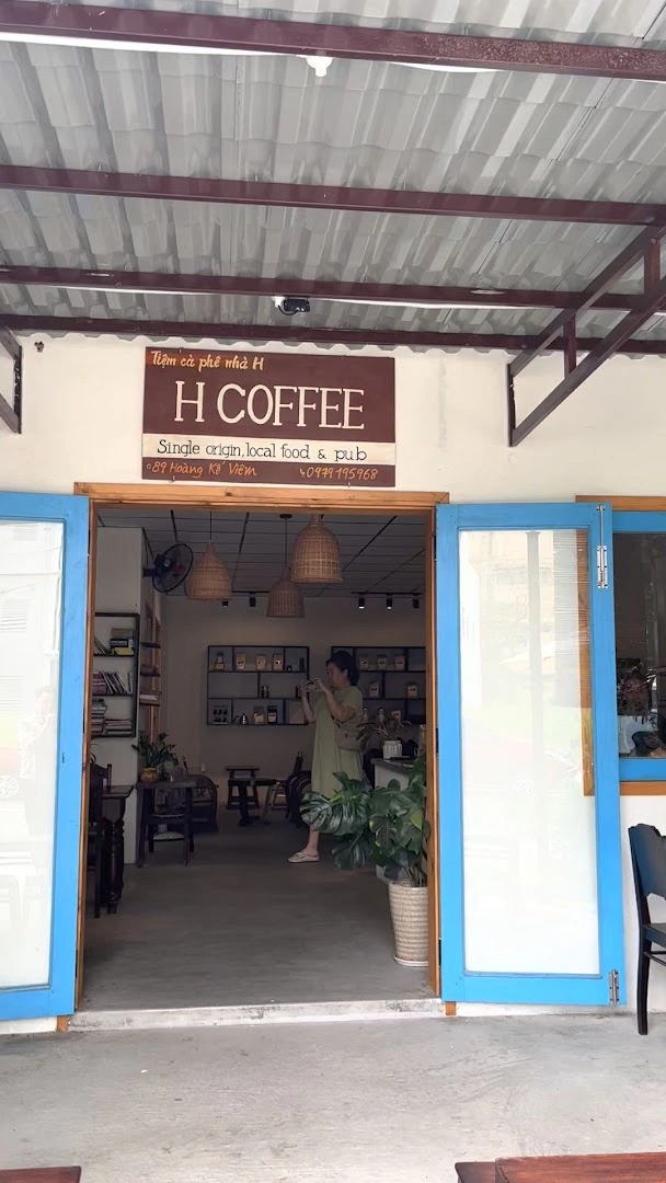 H Coffee - Image 1