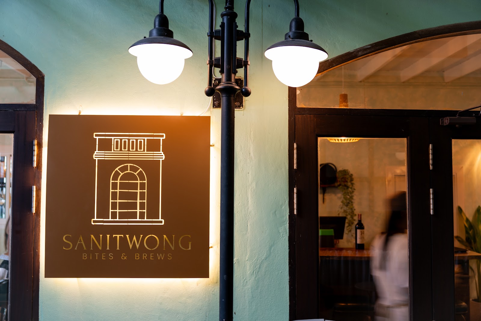 Sanitwong Bites & Brews - Image 1