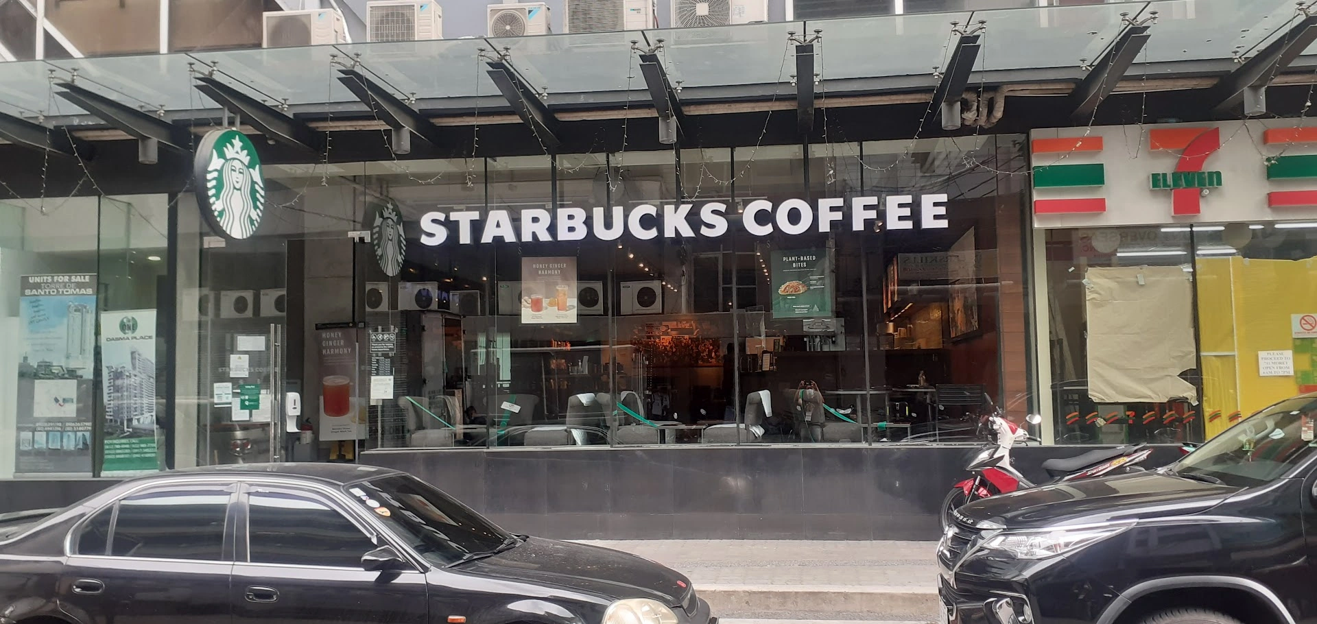 Starbucks The One Torre De Sto. Tomas - Image 1