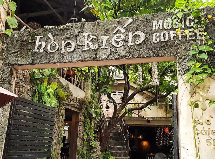 Phòng trà nha trang - Cafe Hòn Kiến Nha Trang - Image 1