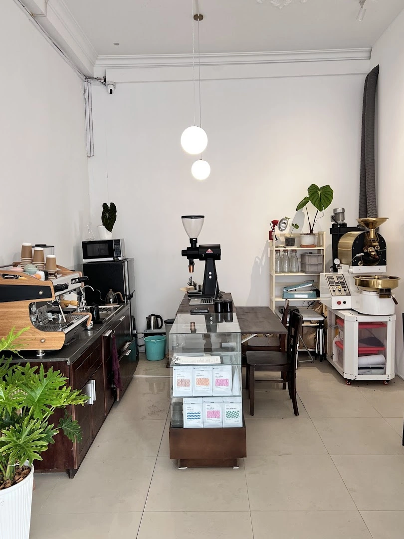 Ommo Coffeeworks - Image 1