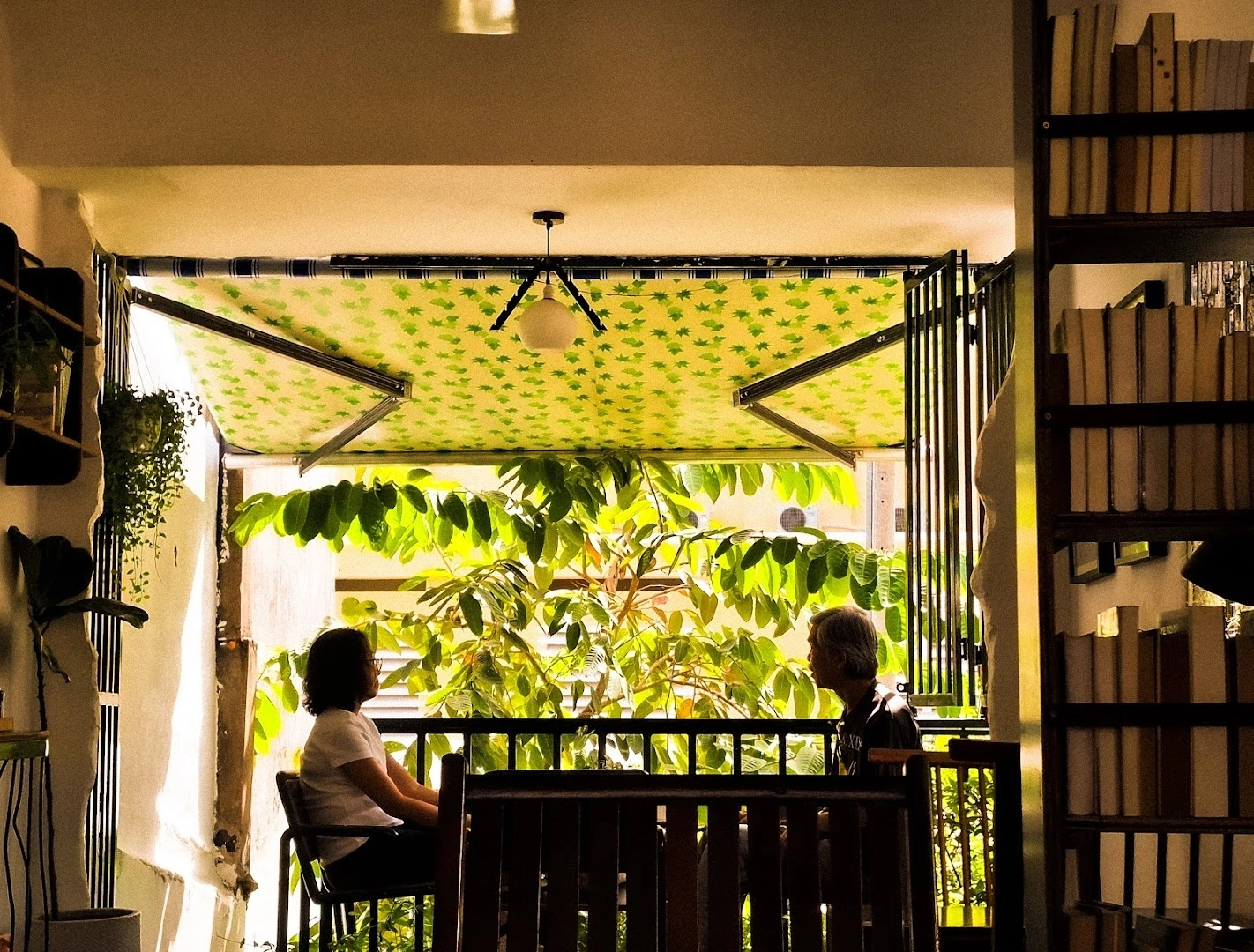 Karma Café - Image 1