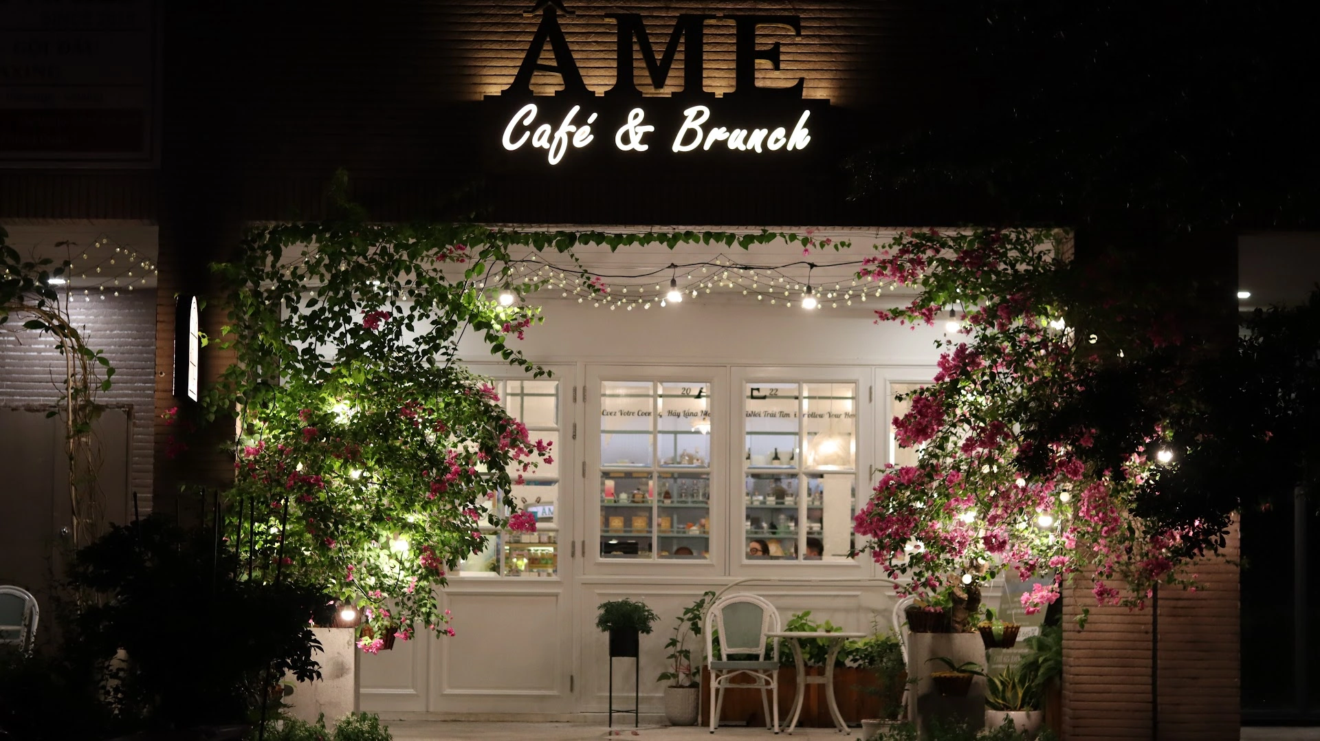 Âme Cafe & Brunch - Image 1