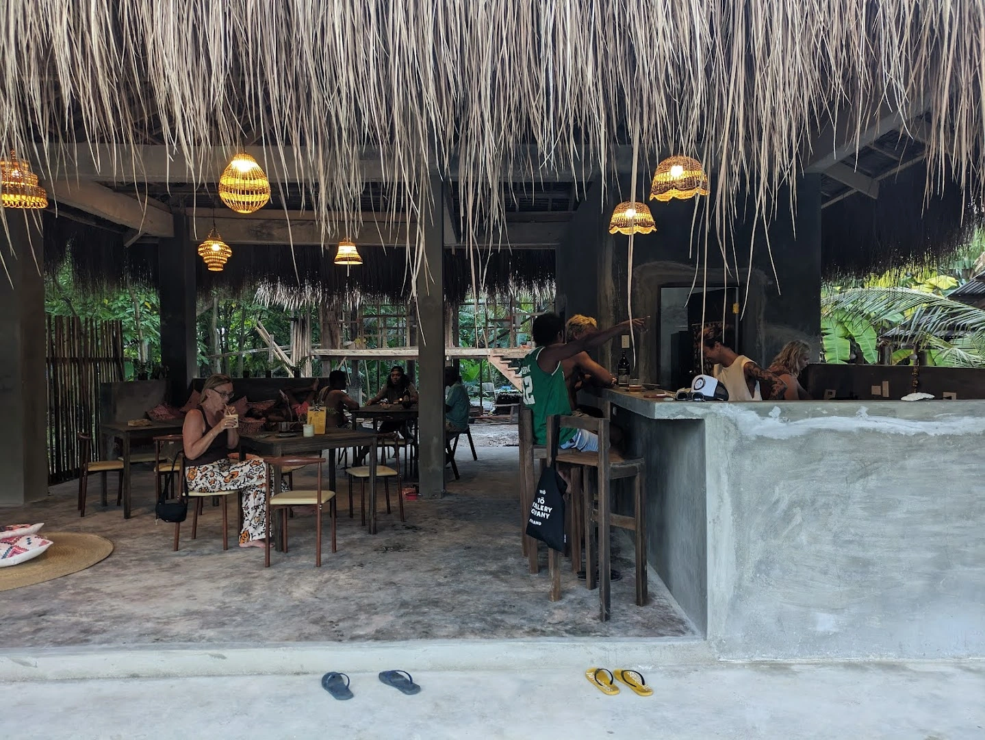 DAYO Café/Bar - Image 1
