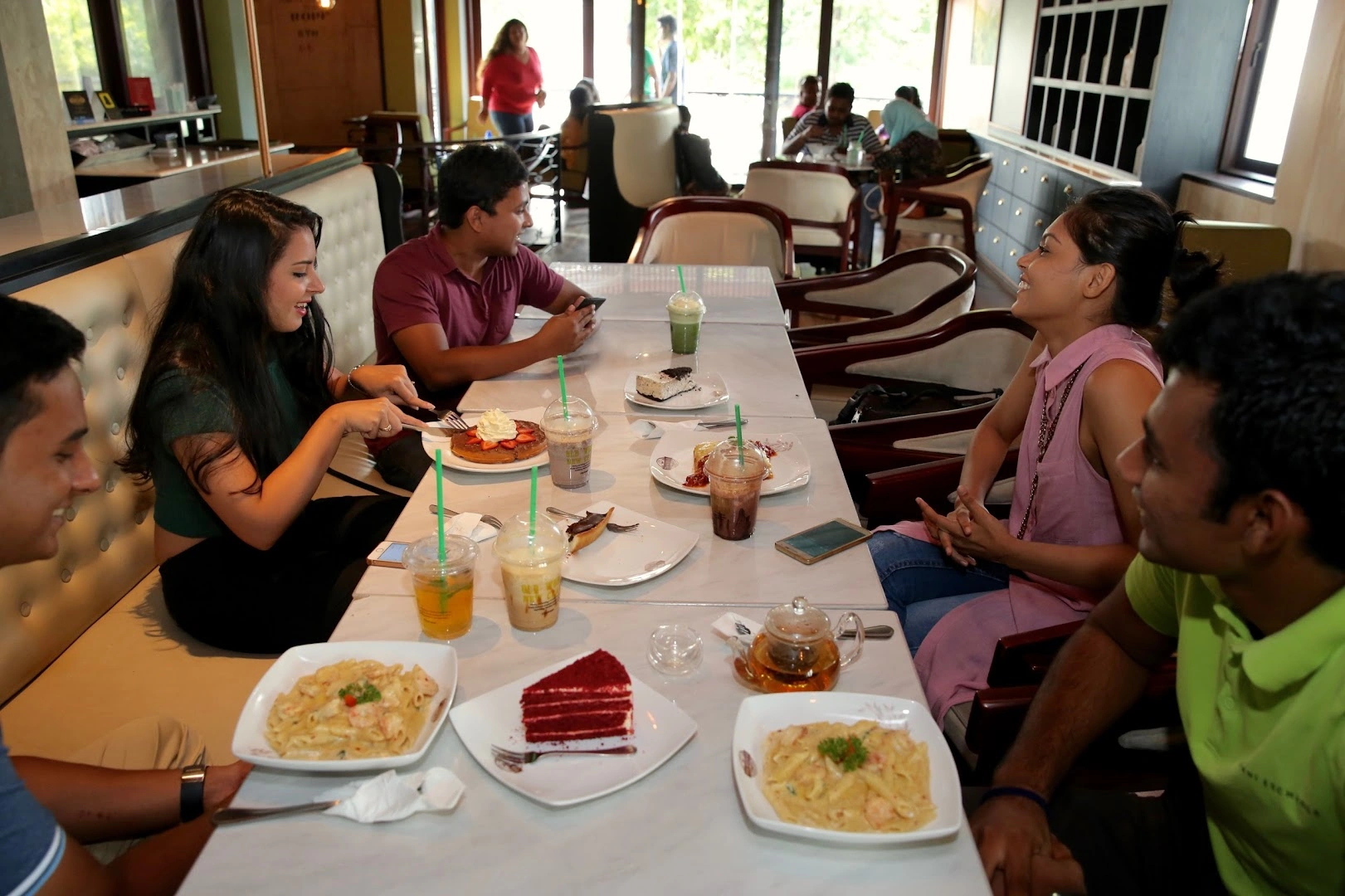 Tea Avenue - Image 1