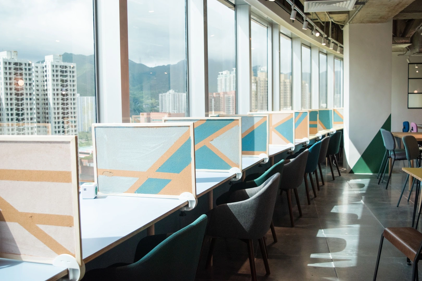 Desk-one 溫室 (Sha Tin) - Image 1