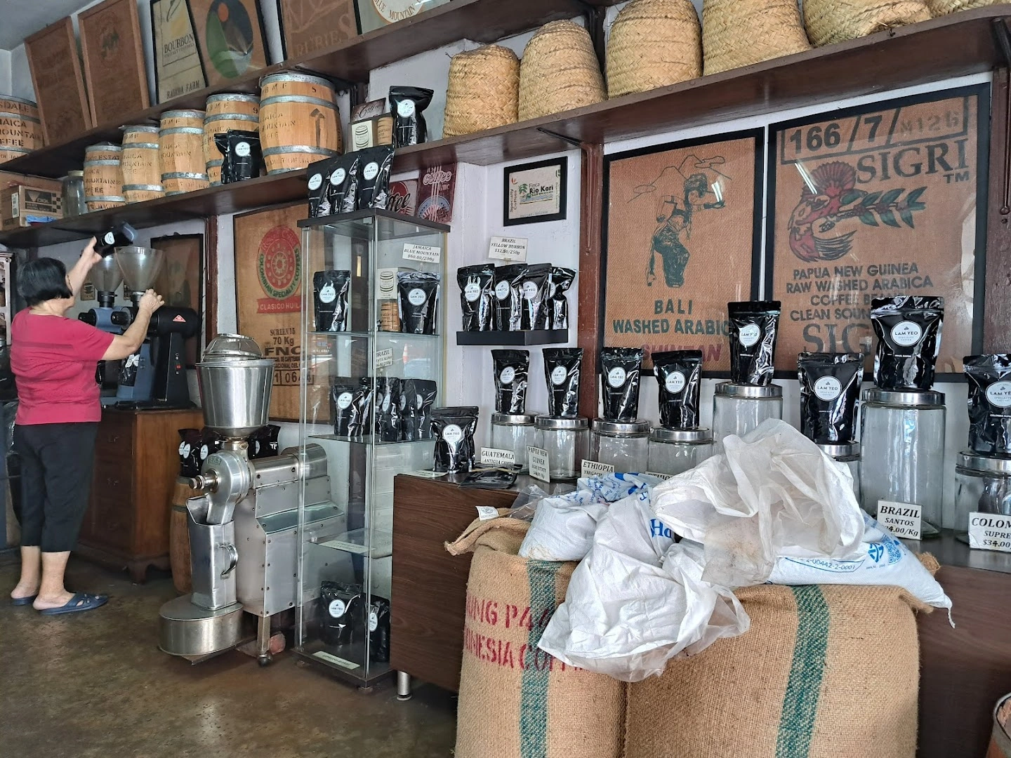 Lam Yeo Coffee Powder Factory - Image 1