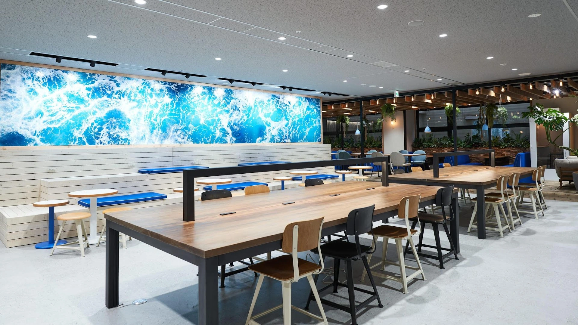 LULL TECH BEACH shibuya coworking space - Image 1
