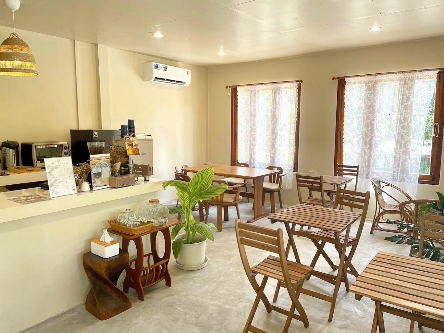Cher Cher Cafe - Image 1