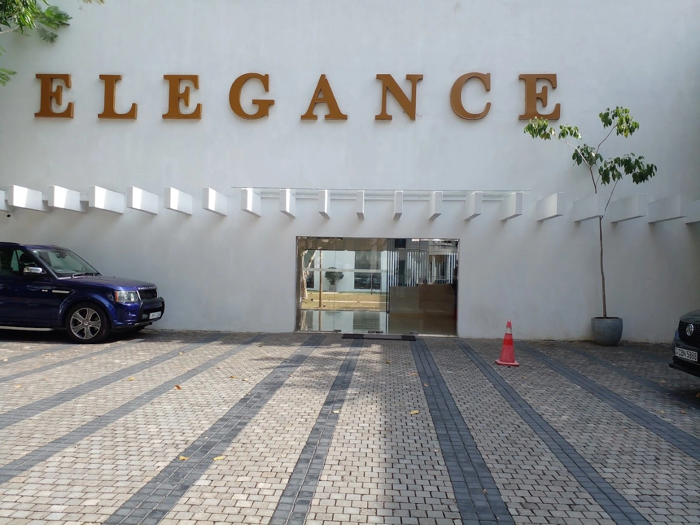 Elegance - Image 1