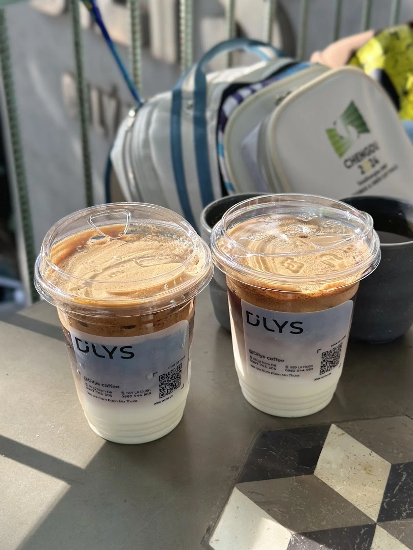Dilys Coffee - Image 1