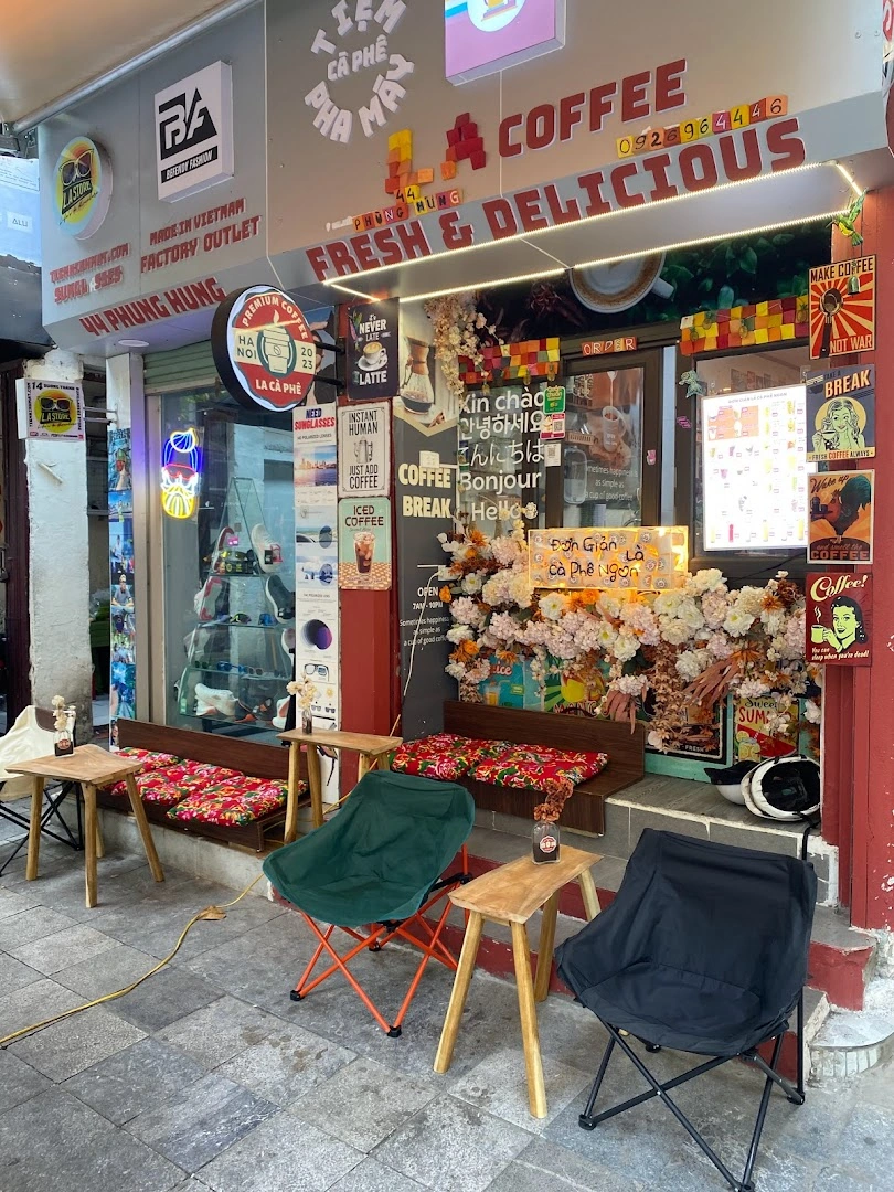 LA Cà Phê - Image 1