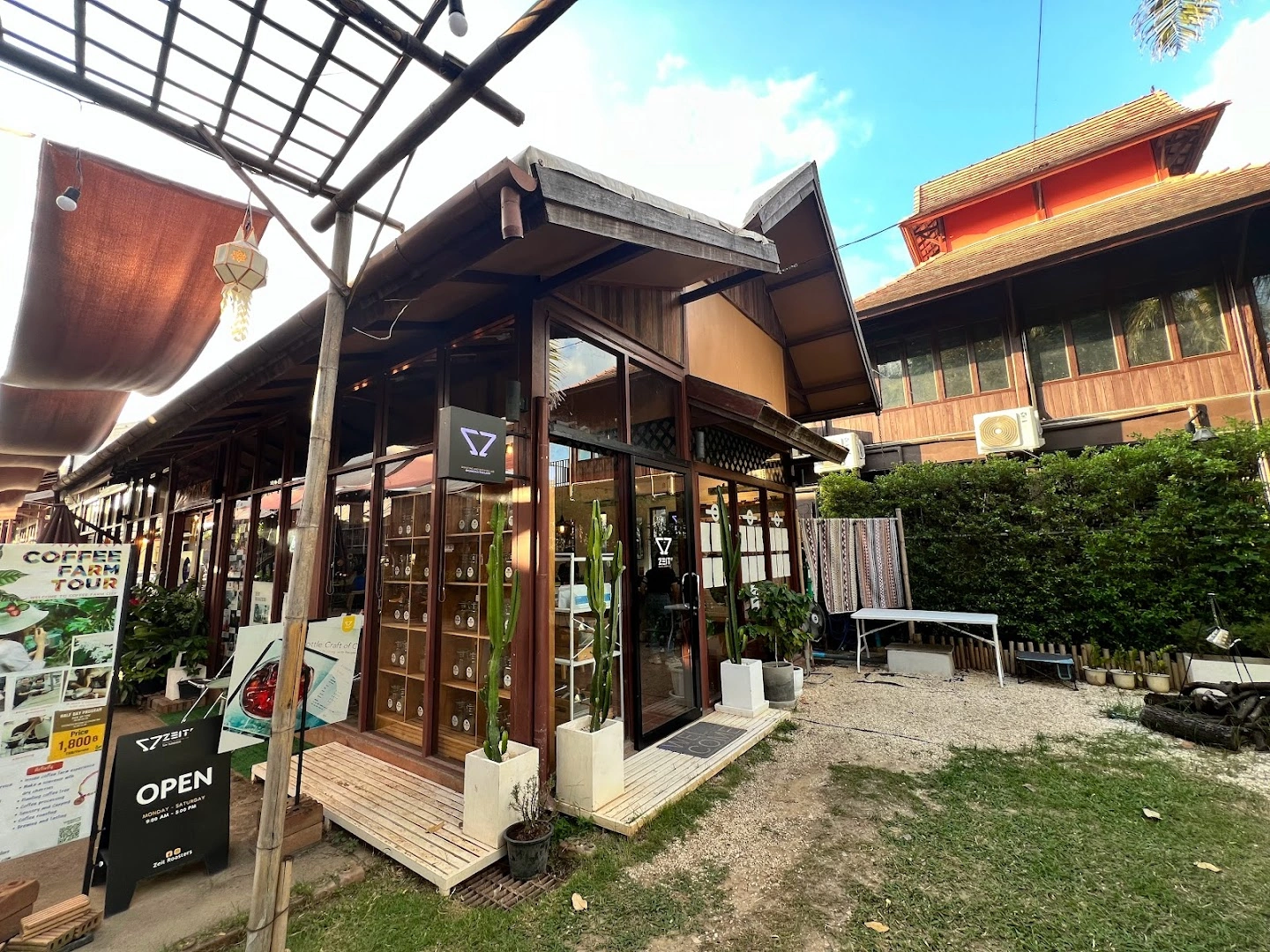 Zeit Roaster - Brewing Lab Cafe&Coffee shop - Image 1