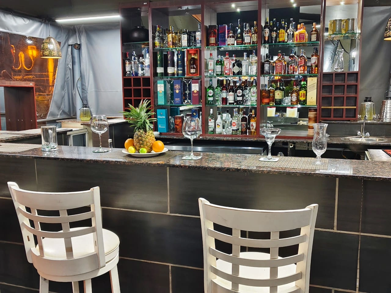 The Landmark Bistro - Image 1