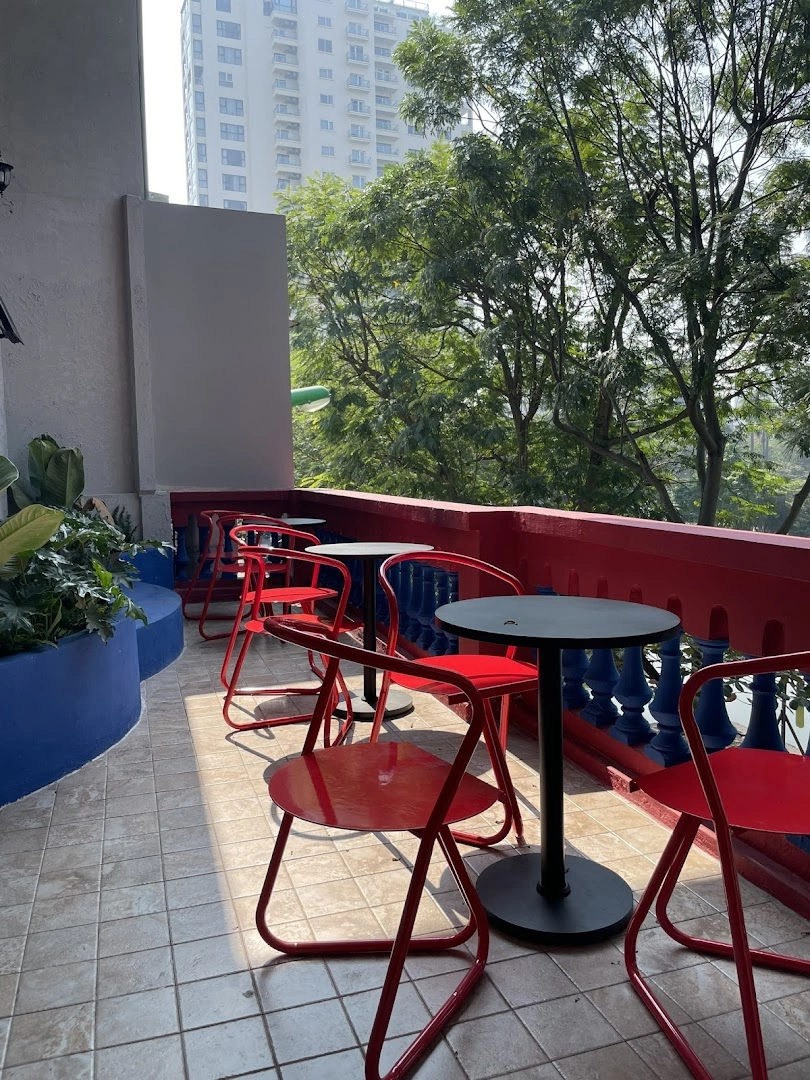 M(8)TE Cafe - Image 1