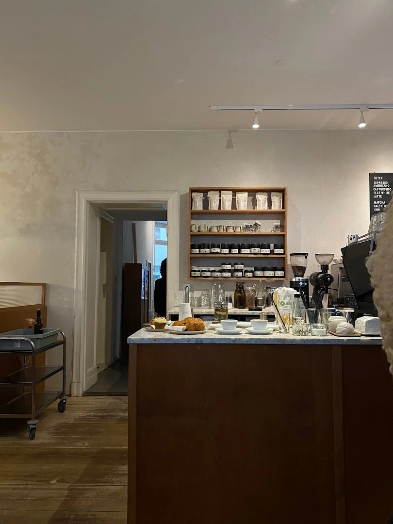Companion Tea & Coffee - Image 1